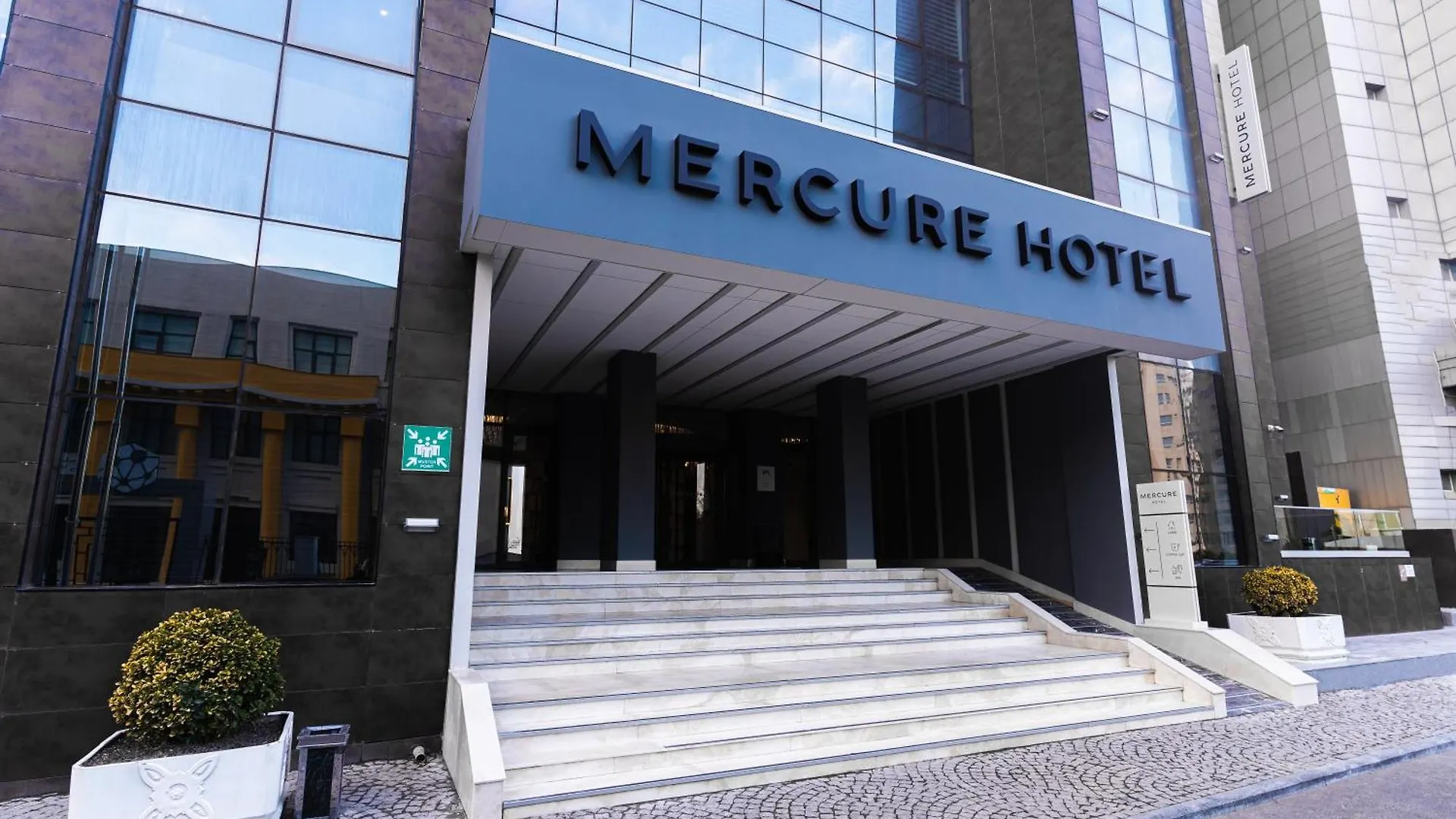 Mercure Baku City Hotel