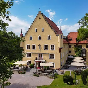 Schloss Zu 3* Hopferau
