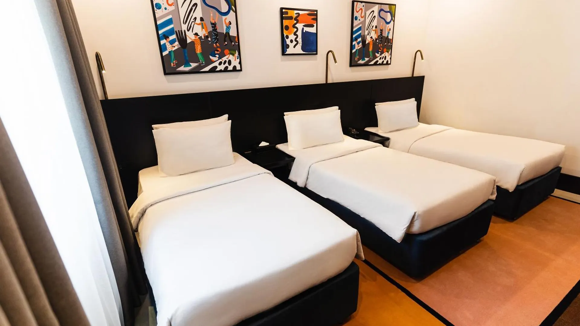 Mercure Baku City 4*,
